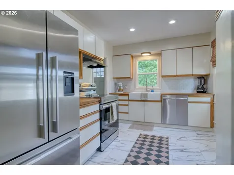 2611 SE 153rd Avenue Portland OR 97236