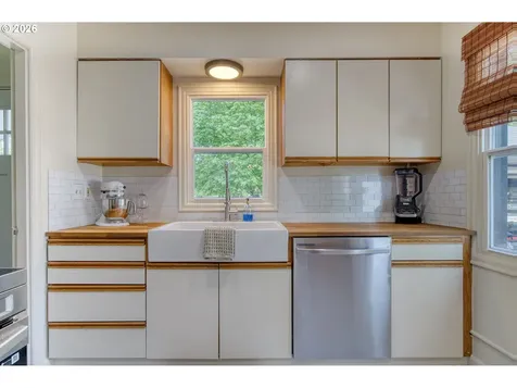 2611 SE 153rd Avenue Portland OR 97236