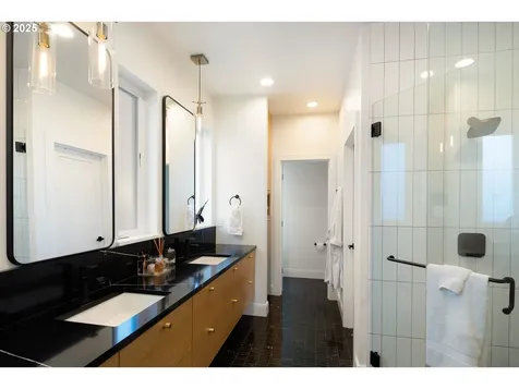 3467 Quail Meadow Way Eugene OR 97408