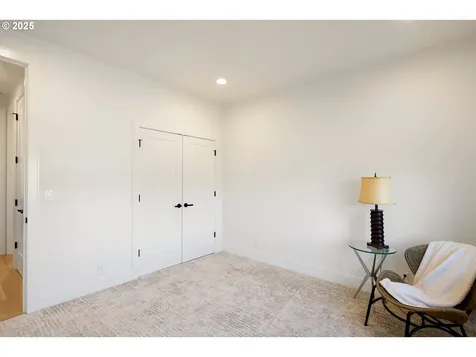 3467 Quail Meadow Way Eugene OR 97408