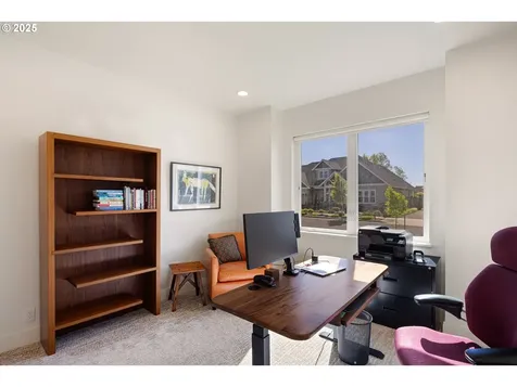 3467 Quail Meadow Way Eugene OR 97408