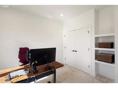 3467 Quail Meadow Way Eugene OR 97408