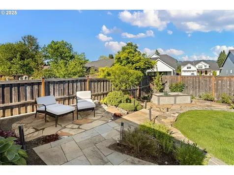 3467 Quail Meadow Way Eugene OR 97408