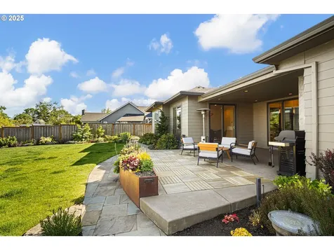 3467 Quail Meadow Way Eugene OR 97408