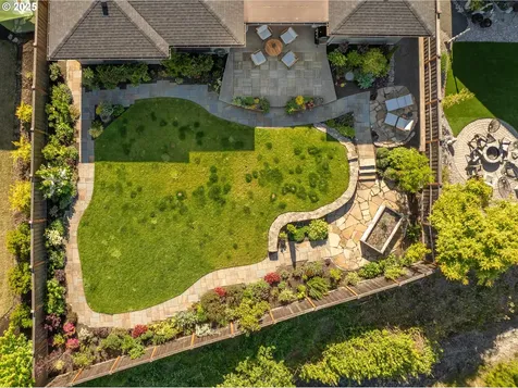 3467 Quail Meadow Way Eugene OR 97408