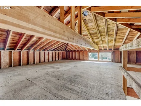 6615 SW Canyon Drive Portland OR 97225