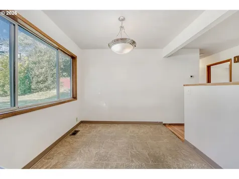 6615 SW Canyon Drive Portland OR 97225
