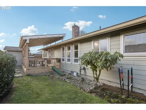 4116 Rosewood Street Longview WA 98632