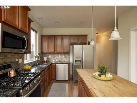 7921 SE 45th Avenue Portland OR 97206