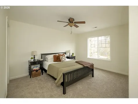 7921 SE 45th Avenue Portland OR 97206