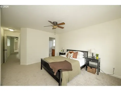 7921 SE 45th Avenue Portland OR 97206
