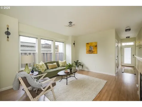 7921 SE 45th Avenue Portland OR 97206