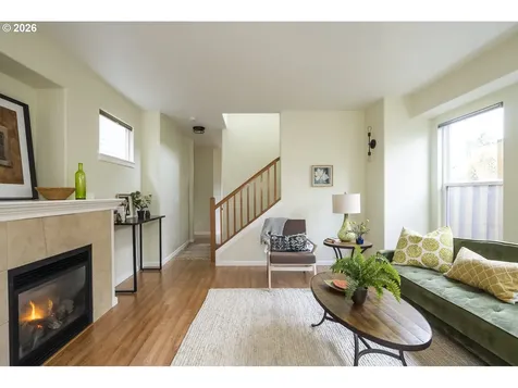7921 SE 45th Avenue Portland OR 97206