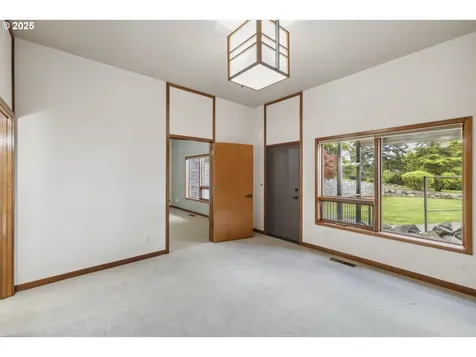 17410 SW Parrett Mountain Road Sherwood OR 97140