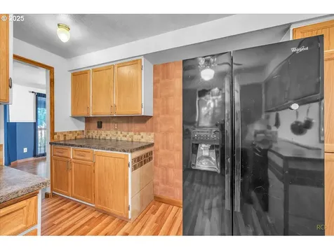 7650 Old Pacific Highway N Castle Rock WA 98611