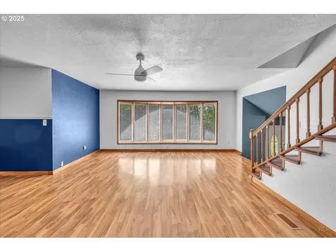 7650 Old Pacific Highway N Castle Rock WA 98611