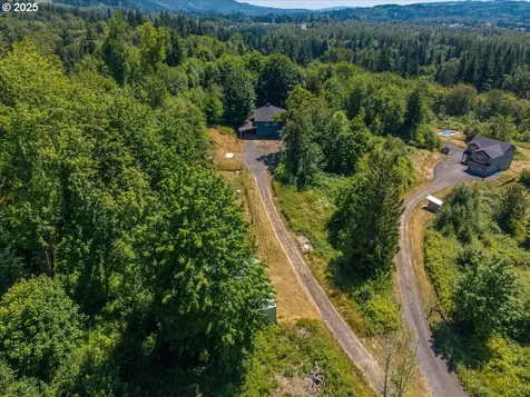 7650 Old Pacific Highway N Castle Rock WA 98611