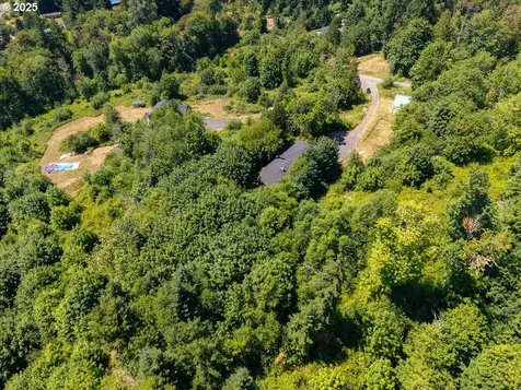 7650 Old Pacific Highway N Castle Rock WA 98611
