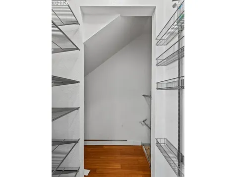 4 Touchstone Lake Oswego OR 97035
