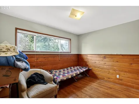 4715 SE 94th Avenue Portland OR 97266