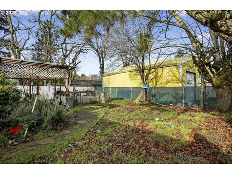 4715 SE 94th Avenue Portland OR 97266