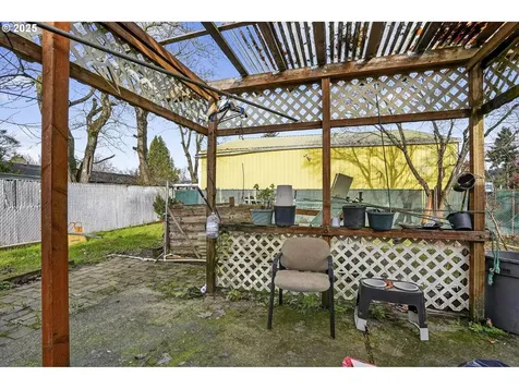 4715 SE 94th Avenue Portland OR 97266