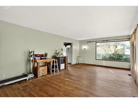 4715 SE 94th Avenue Portland OR 97266