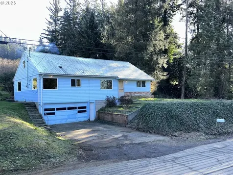 10055 Fairview Road Tillamook OR 97141