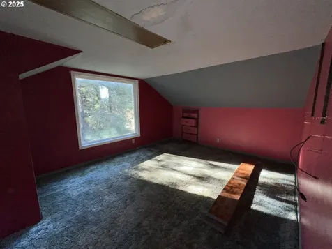 10055 Fairview Road Tillamook OR 97141