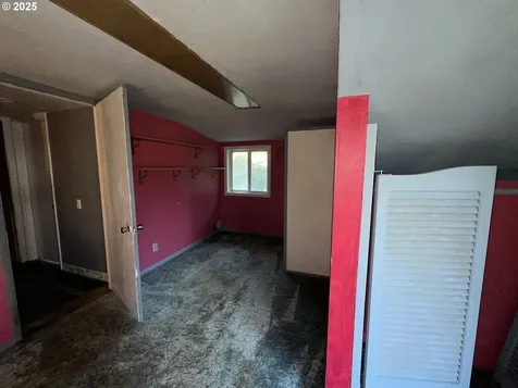 10055 Fairview Road Tillamook OR 97141