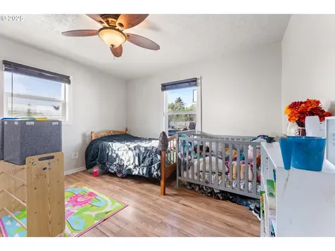 3715 Monroe Avenue NE Salem OR 97301