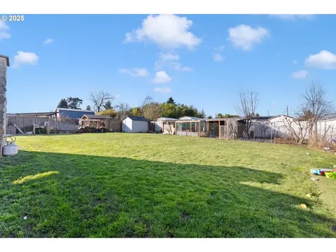 3715 Monroe Avenue NE Salem OR 97301