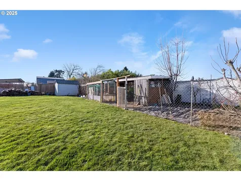 3715 Monroe Avenue NE Salem OR 97301