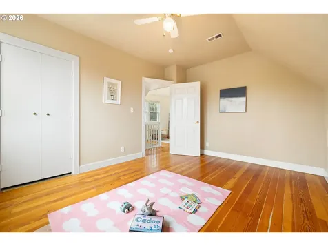 4310 SE 52nd Avenue Portland OR 97206