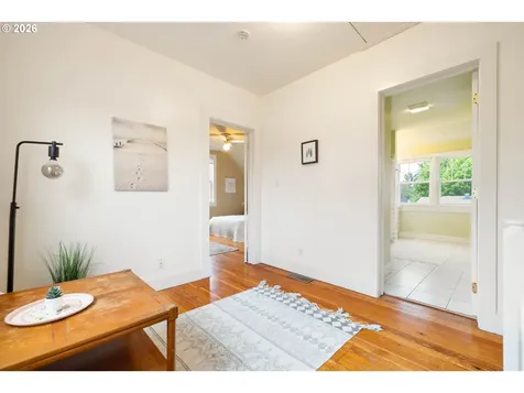 4310 SE 52nd Avenue Portland OR 97206