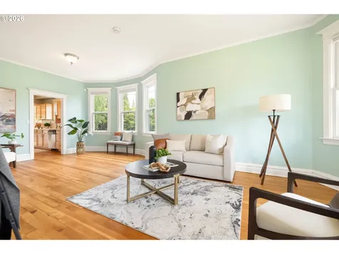4310 SE 52nd Avenue Portland OR 97206
