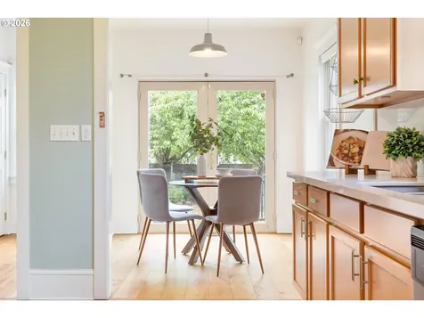 4310 SE 52nd Avenue Portland OR 97206