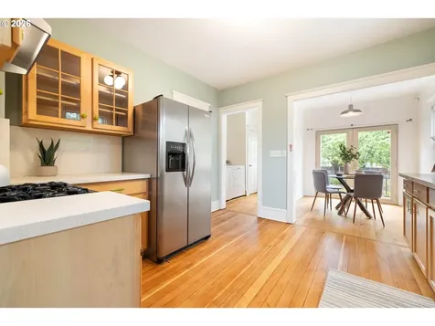 4310 SE 52nd Avenue Portland OR 97206