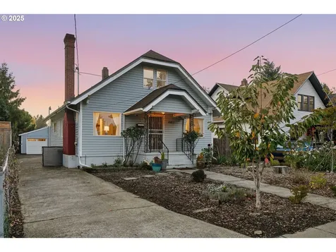 4811 SE 60th Avenue Portland OR 97206