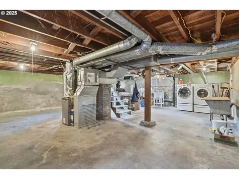 4811 SE 60th Avenue Portland OR 97206