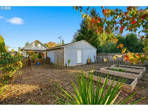 4811 SE 60th Avenue Portland OR 97206