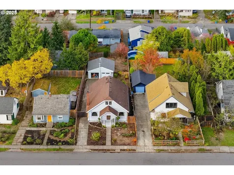 4811 SE 60th Avenue Portland OR 97206