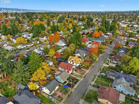4811 SE 60th Avenue Portland OR 97206