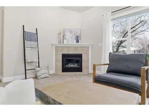 338 NW Foxglove Street Dallas OR 97338