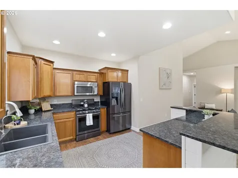 338 NW Foxglove Street Dallas OR 97338