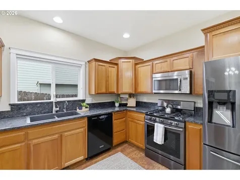 338 NW Foxglove Street Dallas OR 97338