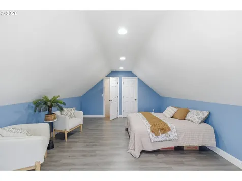 338 NW Foxglove Street Dallas OR 97338