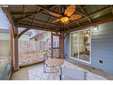 338 NW Foxglove Street Dallas OR 97338