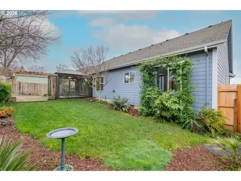 338 NW Foxglove Street Dallas OR 97338
