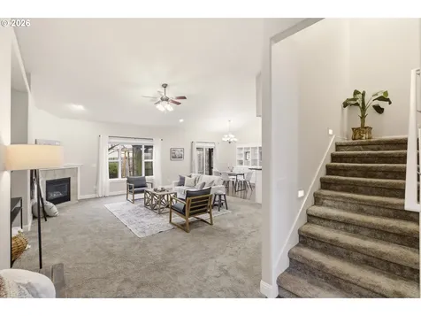 338 NW Foxglove Street Dallas OR 97338